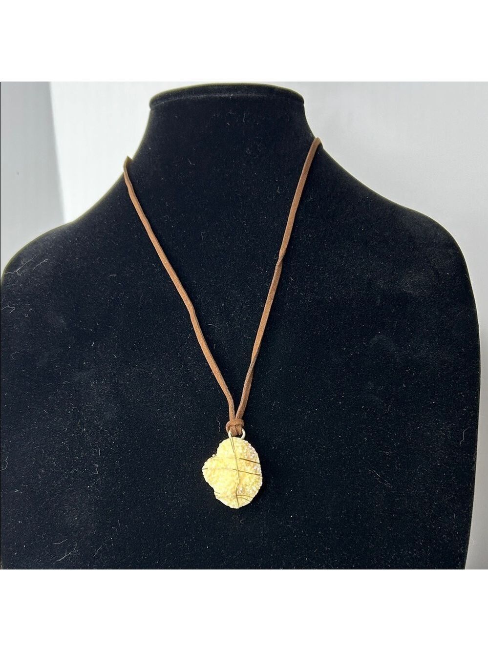 Rustic Gold Pendant Necklace